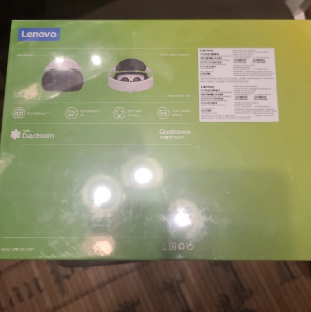 Mirage Solo w/ Daydream Stand-alone VR w/ Worldsense *NEW*